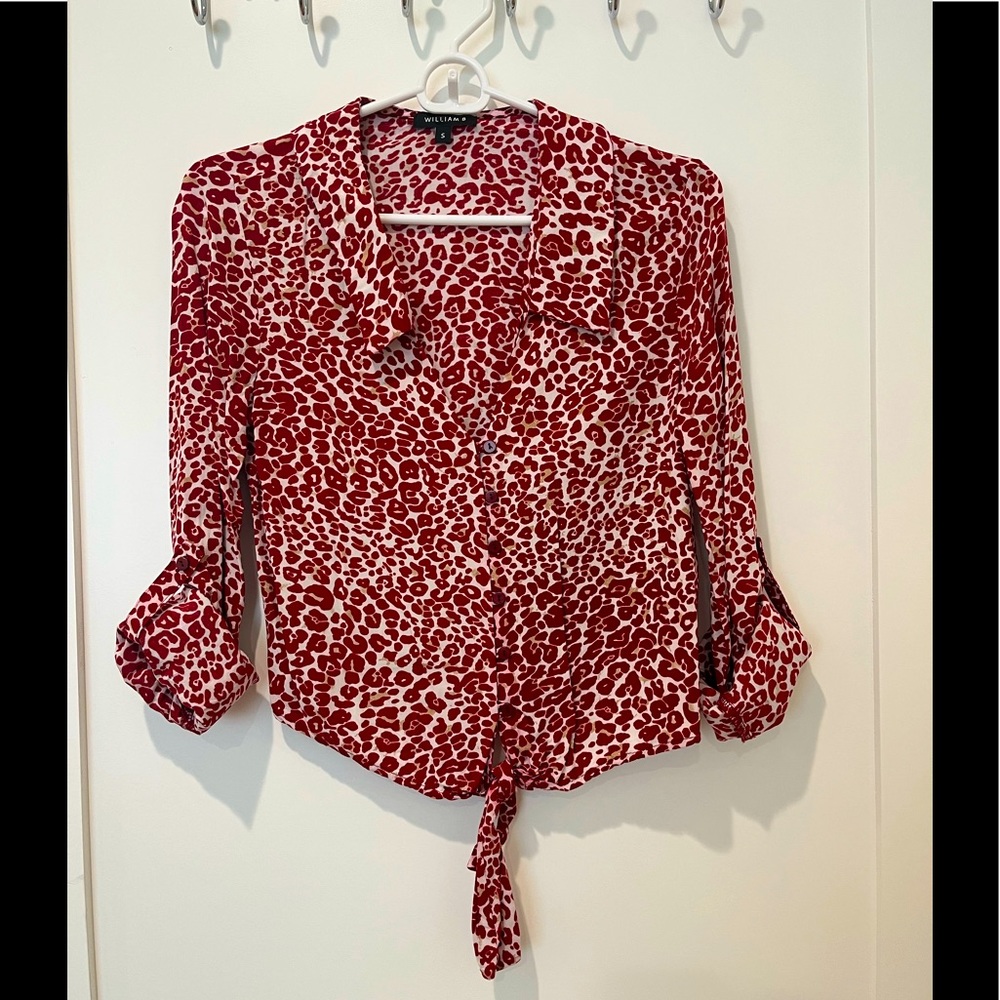 Red leopard print button down top. William B, size SM. Semi crop fit.  Worn 1x!